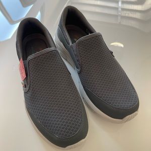 Brand new Sketchers